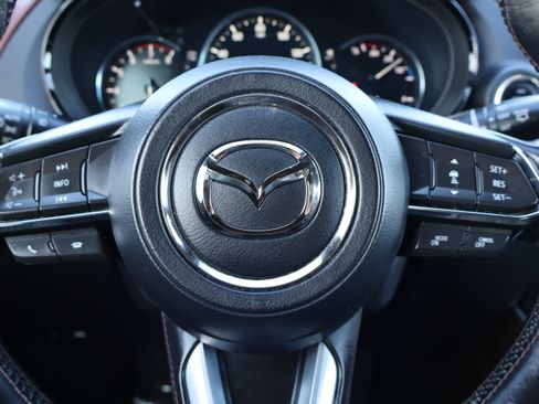 Used 2019 MAZDA CX-9 Signature image 26