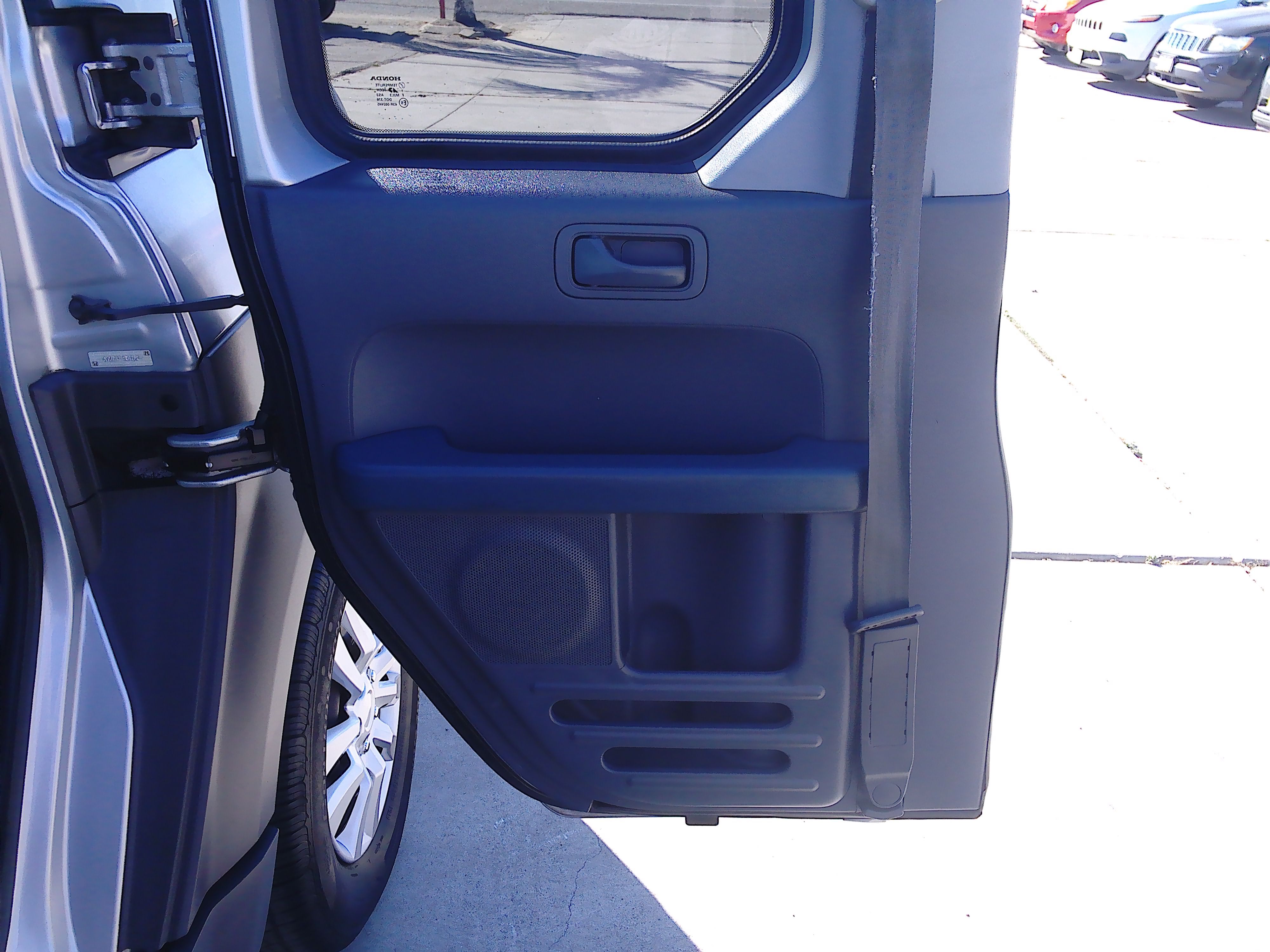 Used 2005 Honda Element LX image 11