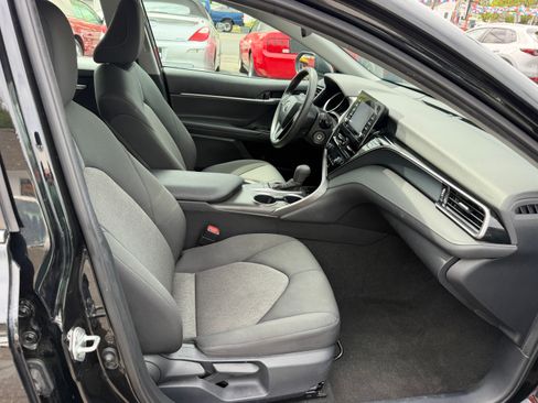 Used 2024 Toyota Camry LE FWD image 18