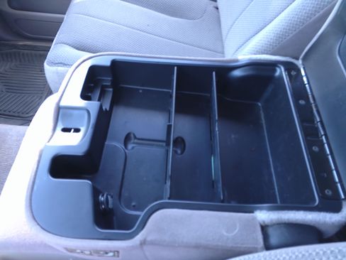 Used 2004 Dodge Ram 1500 Truck SLT image 19