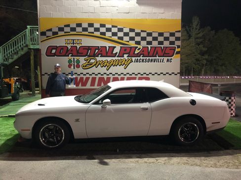 Used 2020 Dodge Challenger R/T Scat Pack RWD image 1