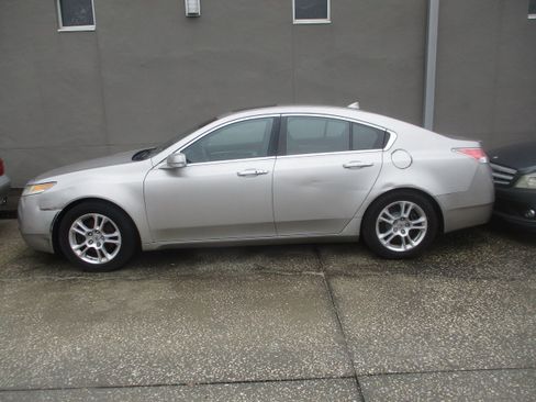 Used 2011 Acura TL image 1