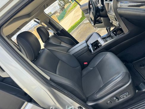 Used 2014 Lexus GX 460 image 23