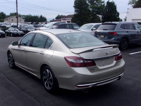 Used 2017 Honda Accord EX-L V6 Sedan image 6