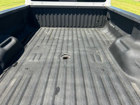 Used 2016 Ford F250 4x4 Crew Cab Super Duty image 7