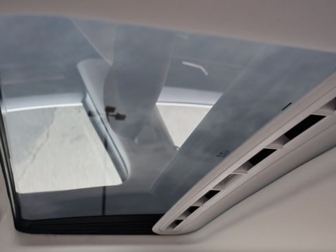 Used 2022 Volkswagen Passat Limited Edition image 35