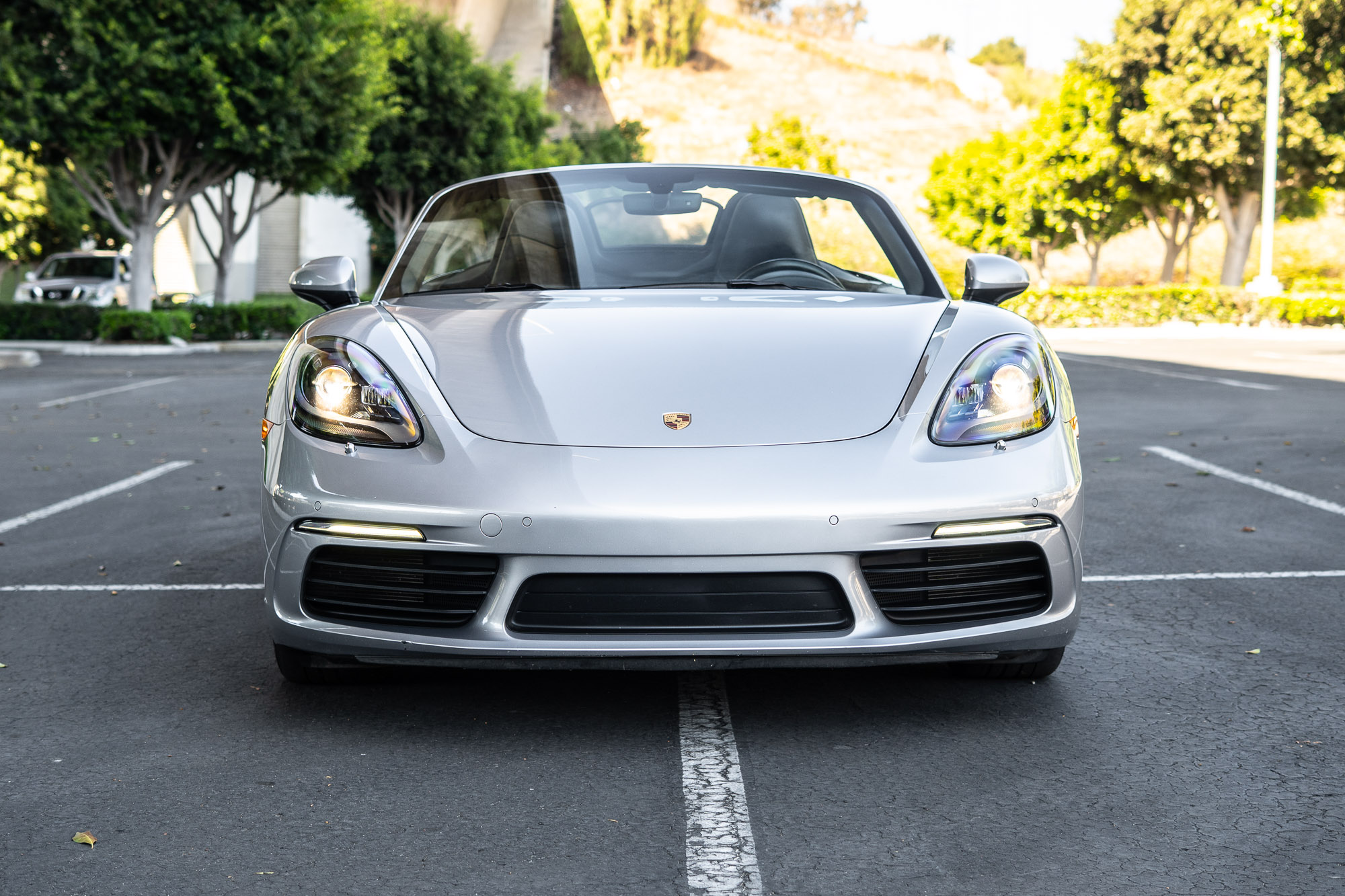 Used 2018 Porsche 718 Boxster RWD image 12