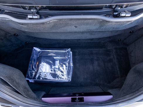 Used 2010 Aston Martin V8 Vantage image 35