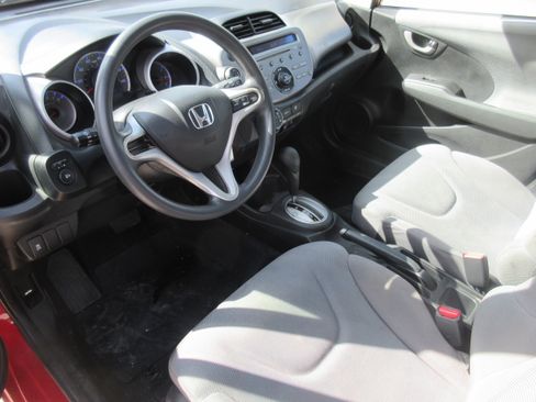 Used 2013 Honda Fit image 3