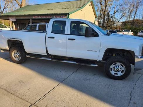 Used 2015 Chevrolet Silverado 2500 W/T image 5