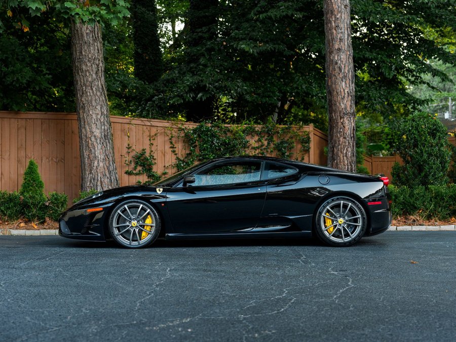 Used 2009 Ferrari F430 Scuderia RWD image 2