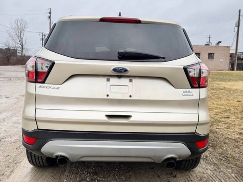 Used 2018 Ford Escape SEL image 8