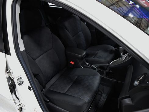 Used 2009 Toyota Matrix S image 23