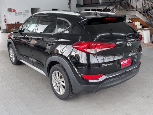 Used 2017 Hyundai Tucson SE image 6