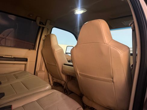 Used 2010 Ford F350 Lariat image 79