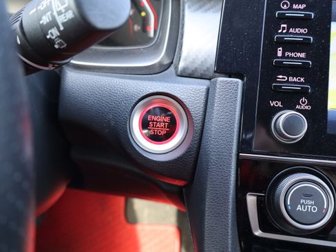 Used 2019 Honda Civic Type R Touring image 19