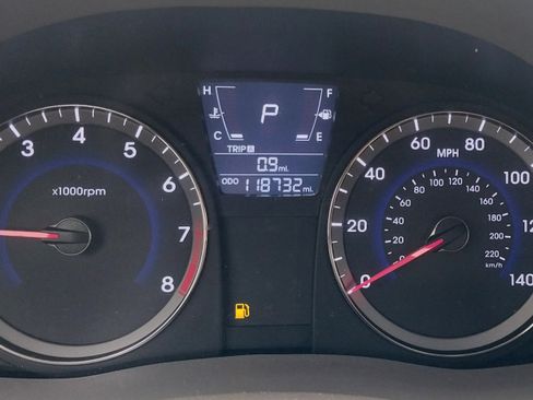 Used 2014 Hyundai Accent GLS image 17