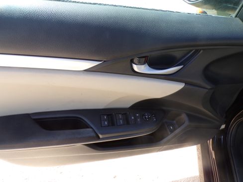 Used 2018 Honda Civic LX Sedan 4D image 10