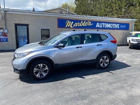 Used 2018 Honda CR-V LX image 2
