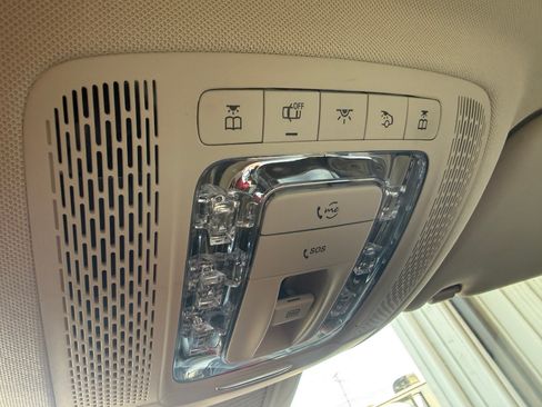 Used 2020 Mercedes-Benz GLS 580 image 48