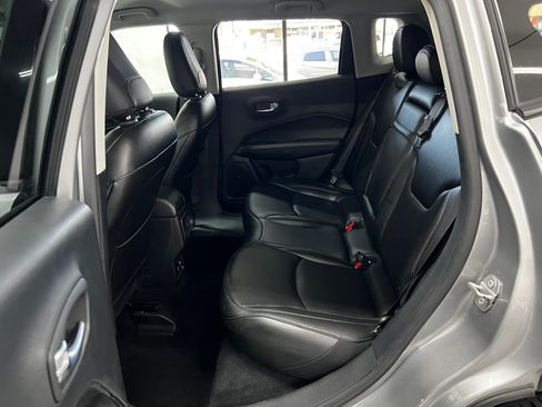 Used 2019 Jeep Compass Limited image 13