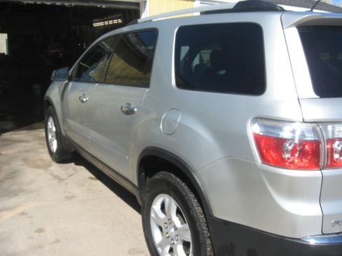 Used 2012 GMC Acadia SL image 6