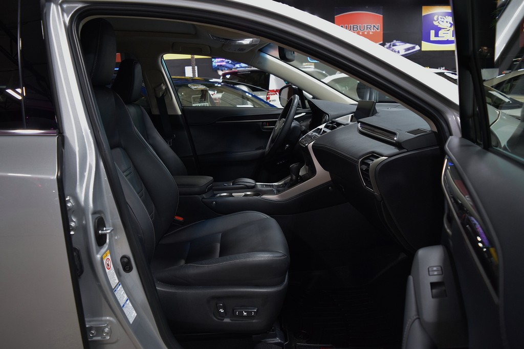 Used 2015 Lexus NX 200t AWD/4WD image 23