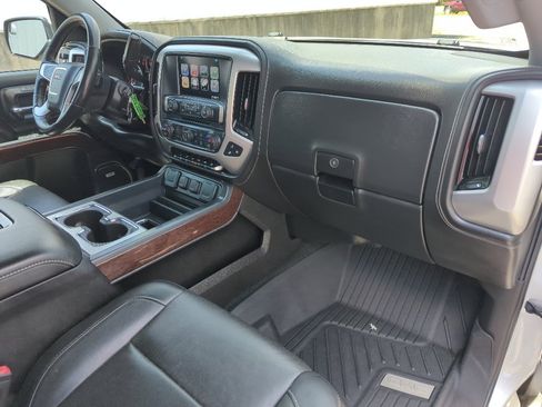 Used 2017 GMC Sierra 1500 SLT image 22