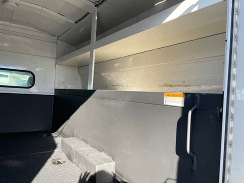 Used 2012 Ford F350 image 12