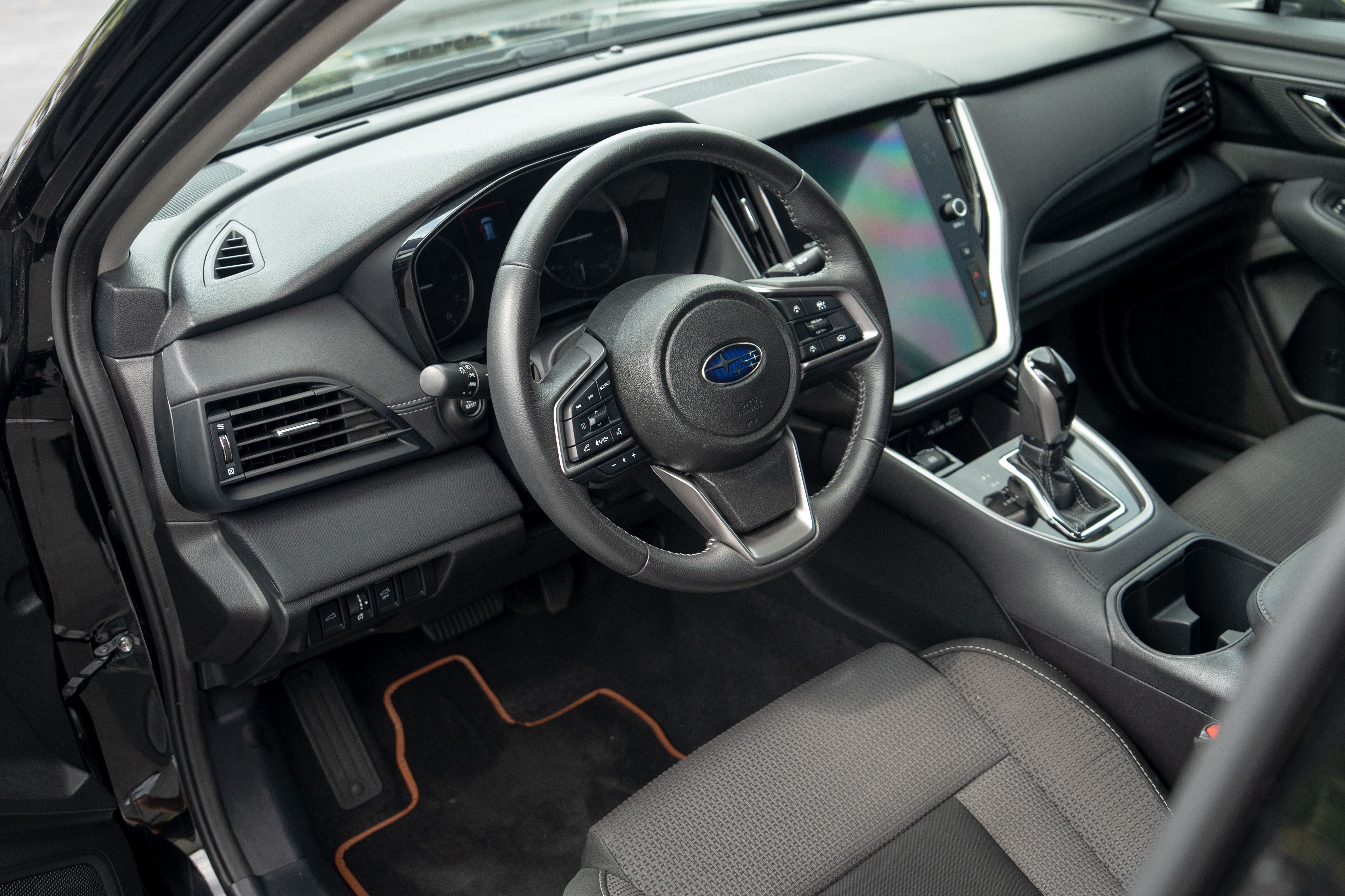 Used 2023 Subaru Outback Touring AWD/4WD image 9