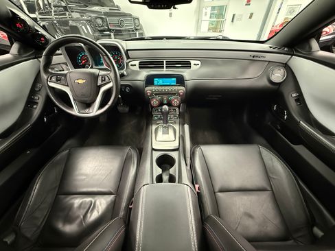 Used 2012 Chevrolet Camaro SS image 25