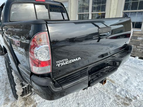 Used 2013 Toyota Tacoma image 8
