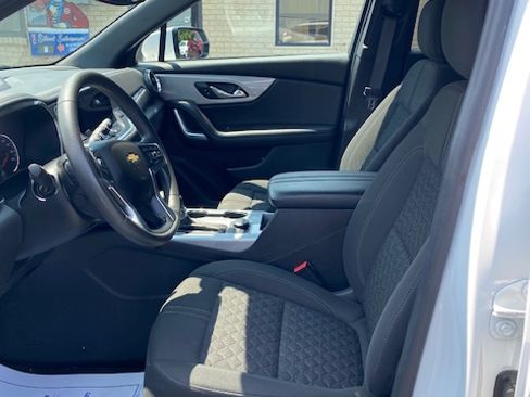 Used 2022 Chevrolet Blazer LT image 13