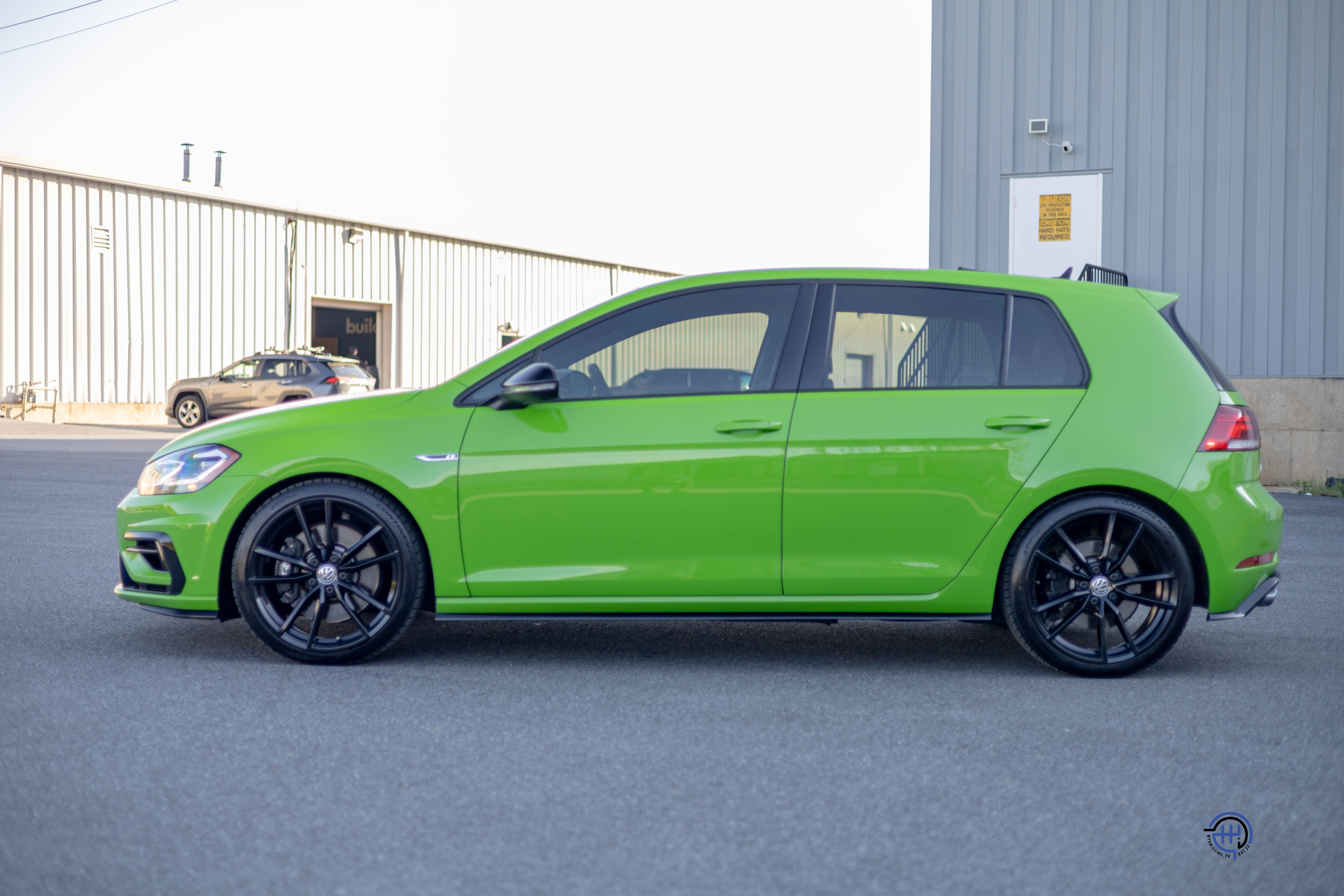 Used 2019 Volkswagen Golf R AWD/4WD image 4