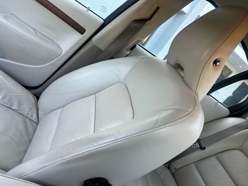 Used 2011 Volvo S80 3.2 image 14