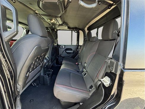 Used 2021 Jeep Gladiator Rubicon image 32