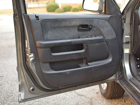 Used 2006 Honda CR-V EX image 32