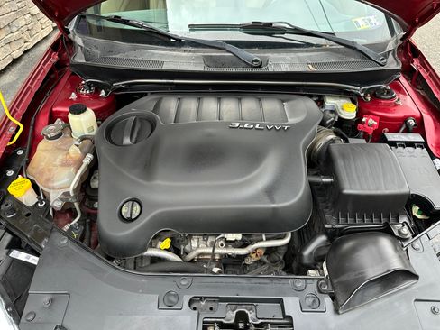 Used 2013 Chrysler 200 Limited image 16