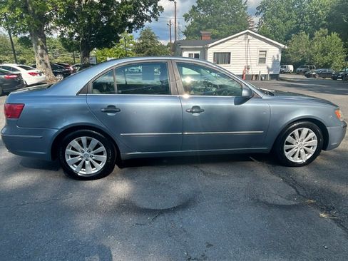 Used 2010 Hyundai Sonata V6 FWD image 6