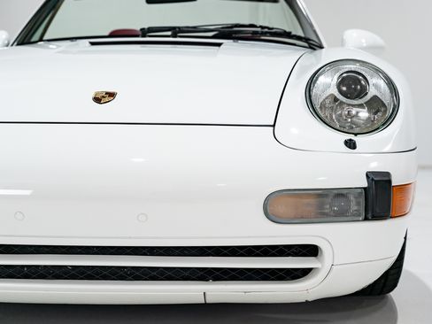 Used 1995 Porsche 911 Carrera image 30