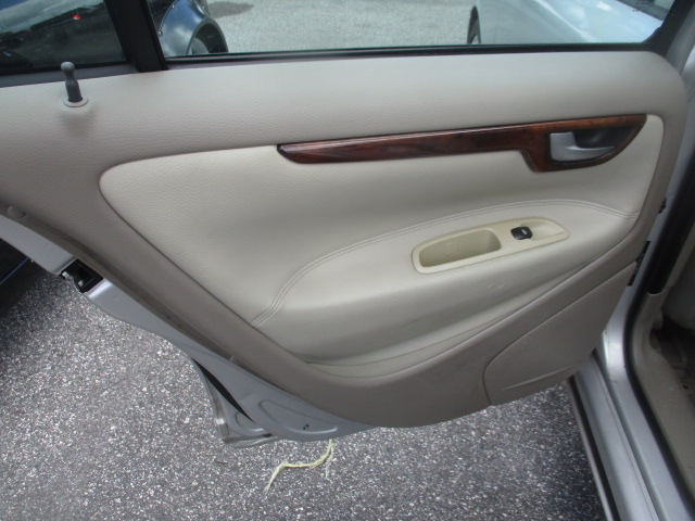 Used 2007 Volvo S60 2.5T FWD image 14