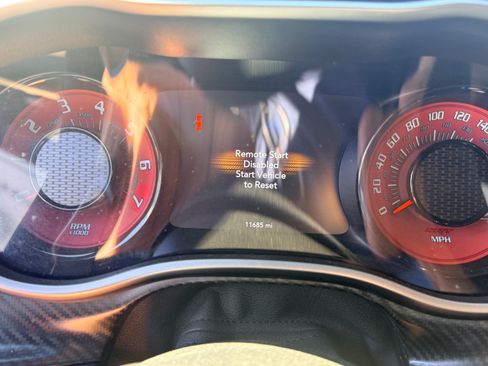 Used 2021 Dodge Challenger SRT Hellcat Redeye image 15