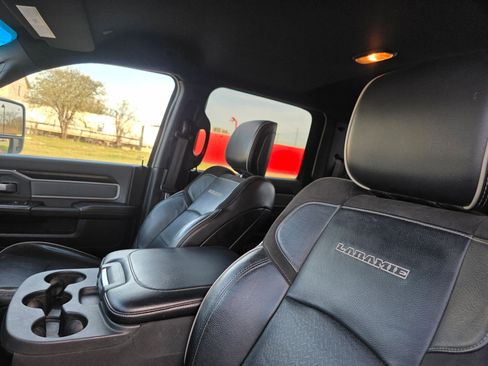 Used 2023 RAM 3500 Big Horn image 10