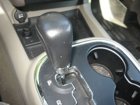 Used 2011 Dodge Durango AWD Crew image 12