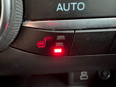 Used 2024 Ford Escape Active image 12