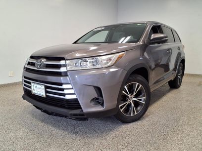 Used 2018 Toyota Highlander LE