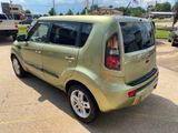 Used 2011 Kia Soul ! image 5