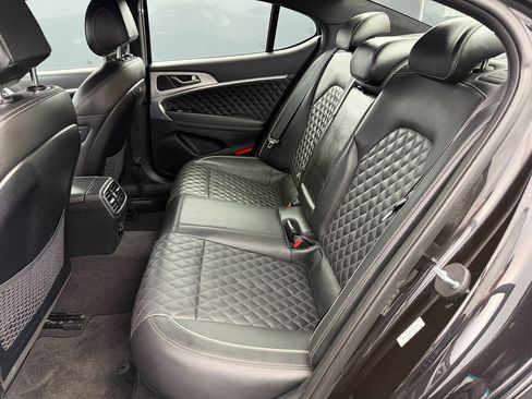 Used 2019 Genesis G70 3.3T Advanced image 31