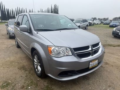 Used 2017 Dodge Grand Caravan SE