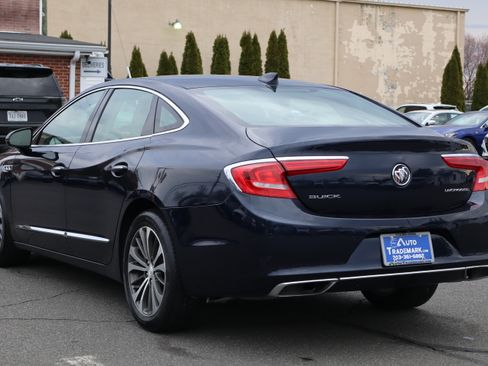 Used 2017 Buick LaCrosse Essence image 8